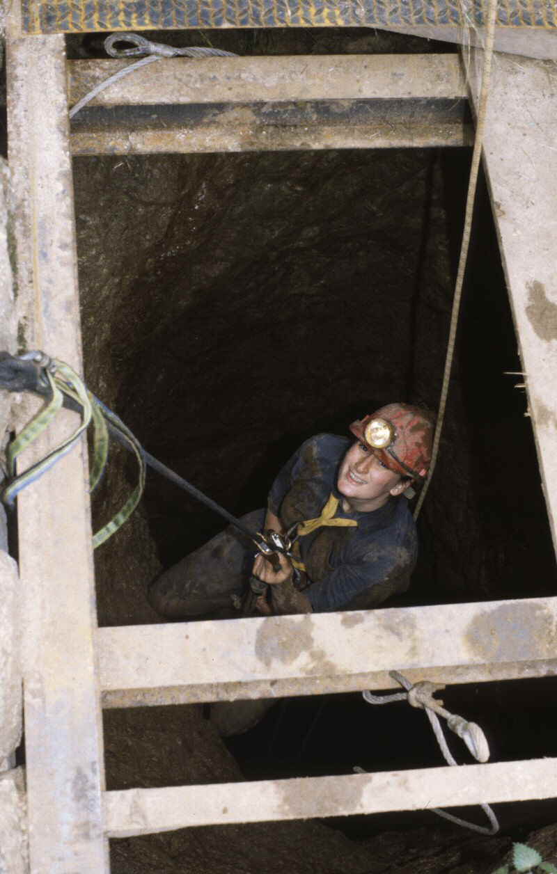 a l i   c l i m b i n g   o u t   