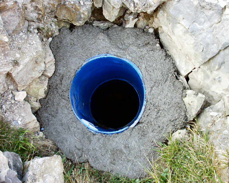 t h e   t u b e   i n   p l a c e   