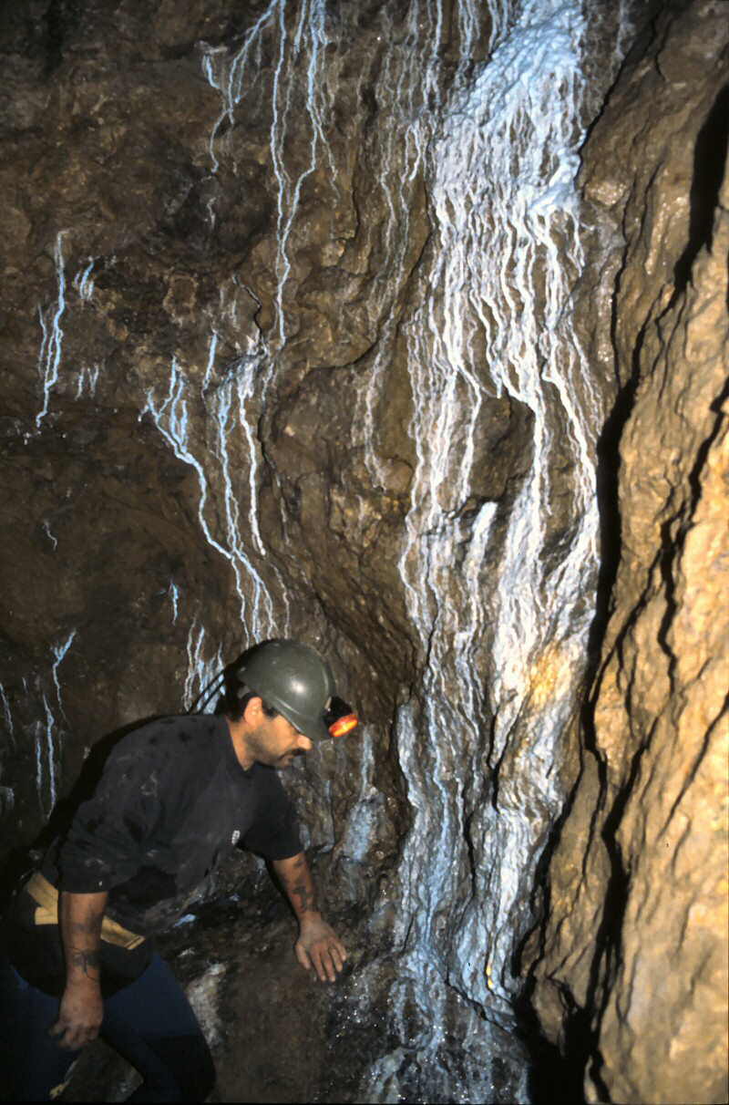 i a n   a t   c a l c i t e   w a t e r f a l l   