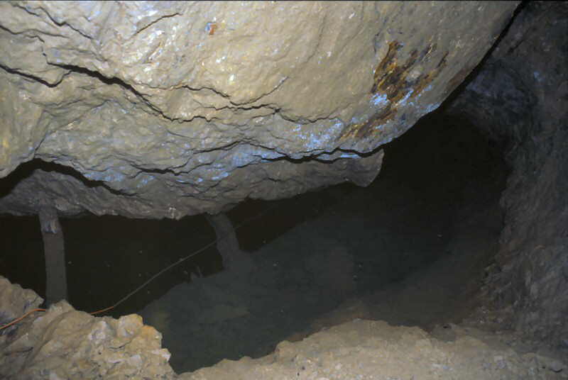 l o w e r   w a t e r   f i l l e d   w o r k i n g s   