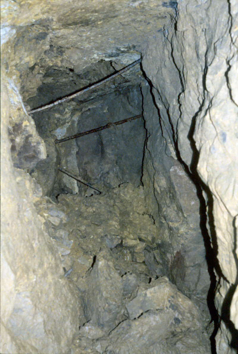 t h r e e   i r o n   b a r s   i n   r o o f   